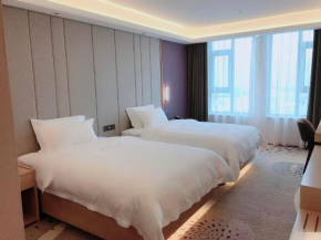 Lavande Hotel Mianyang Santai North Passenger Transport Center Binjiang Park